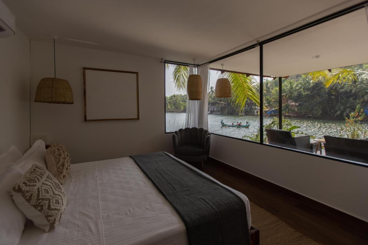 Pont Bleu Suites Riverside & Pool 캔코나 외부 사진