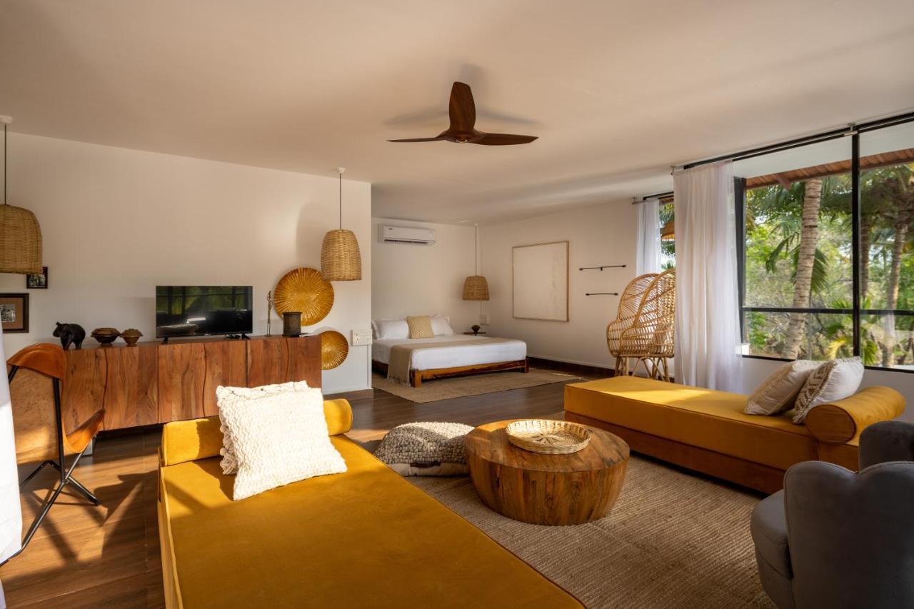 Pont Bleu Suites Riverside & Pool 캔코나 외부 사진